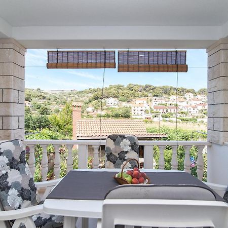 Apartments Mare Postira Dış mekan fotoğraf