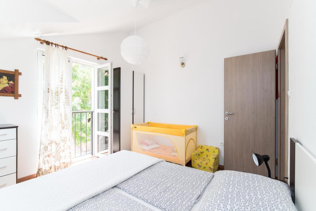 Apartments Mare Postira Dış mekan fotoğraf